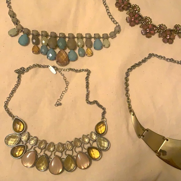 Necklaces bundle - Picture 4 of 4